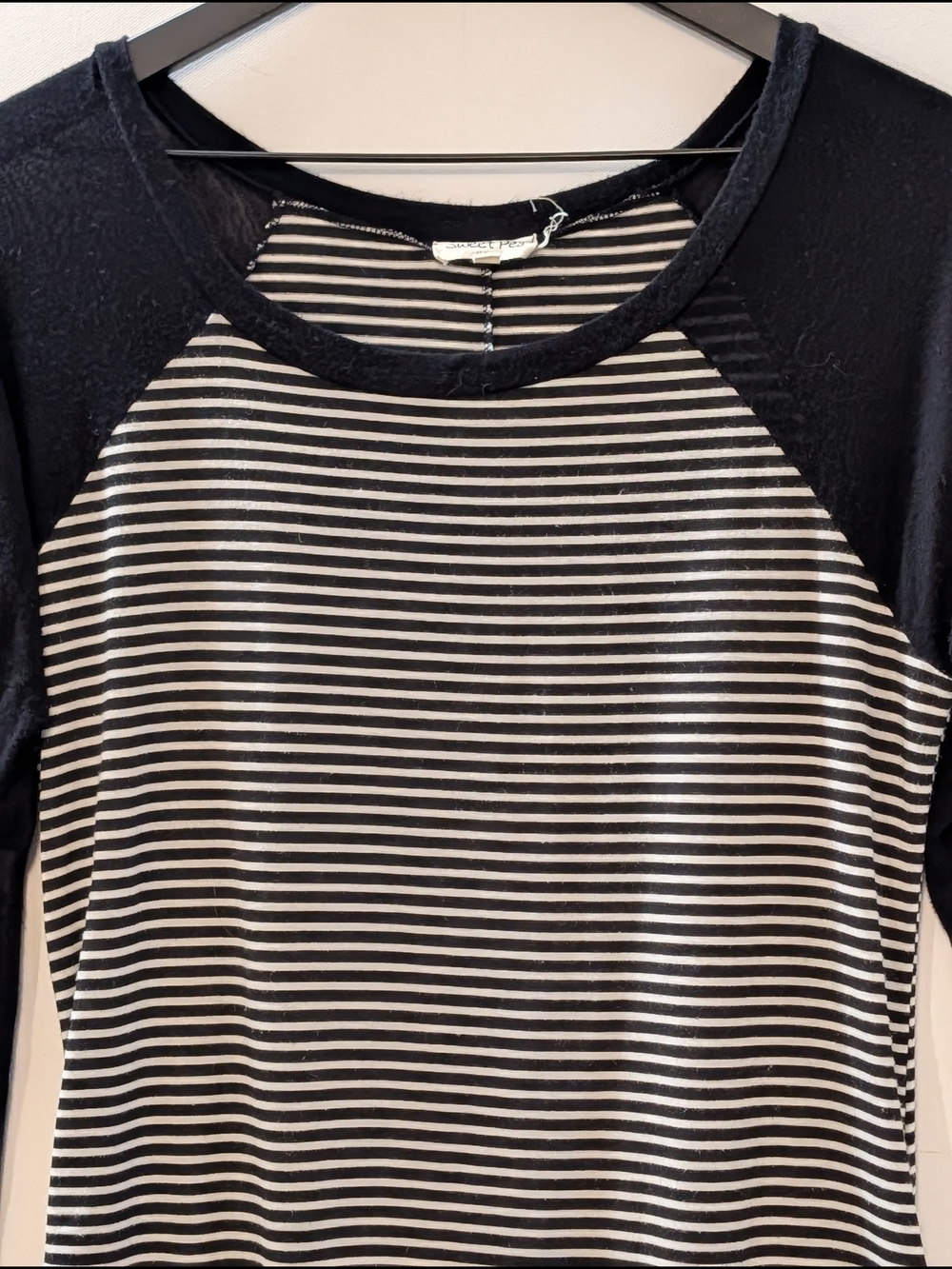 Sweet Pea USA Maternity Dress Med Striped Black Sleeve Ruched Knit Pregnancy - Picture 2 of 5